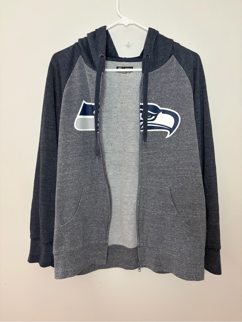 Seattle Seahawks NFL Team Apparel Full Zip Gray Hoodie Women’s Large - Picture 3 of 7